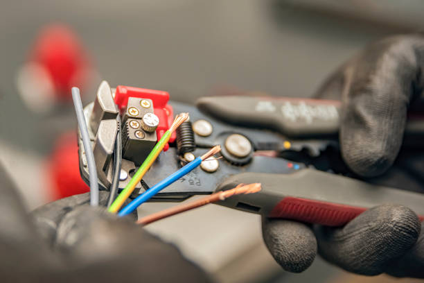 Best Affordable Emergency Electrician  in Rochester Institute Of Technology, NY